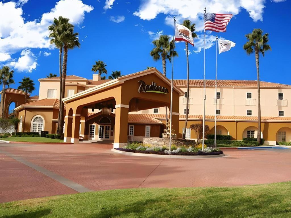 Hotel San Diego-Rancho Bernardo エクステリア 写真