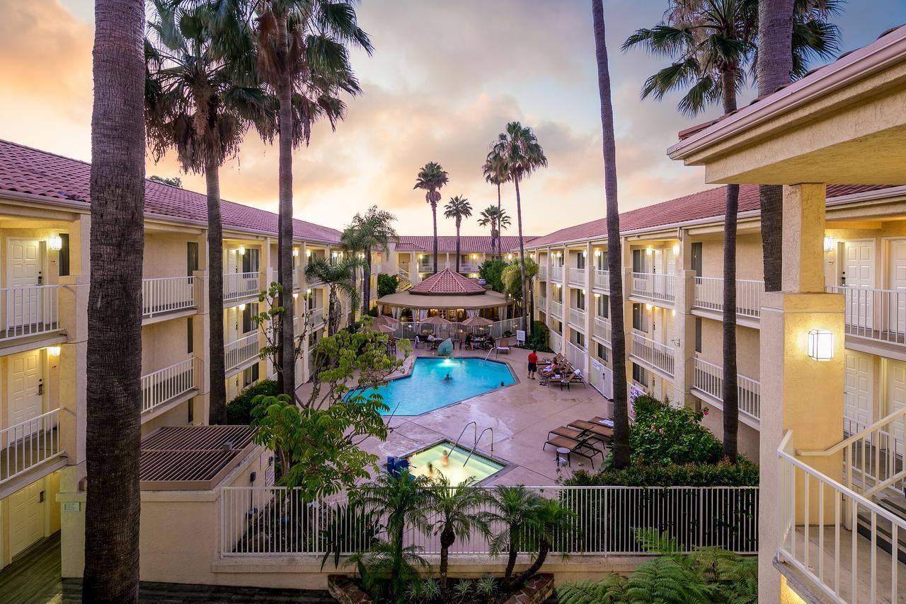 Hotel San Diego-Rancho Bernardo エクステリア 写真
