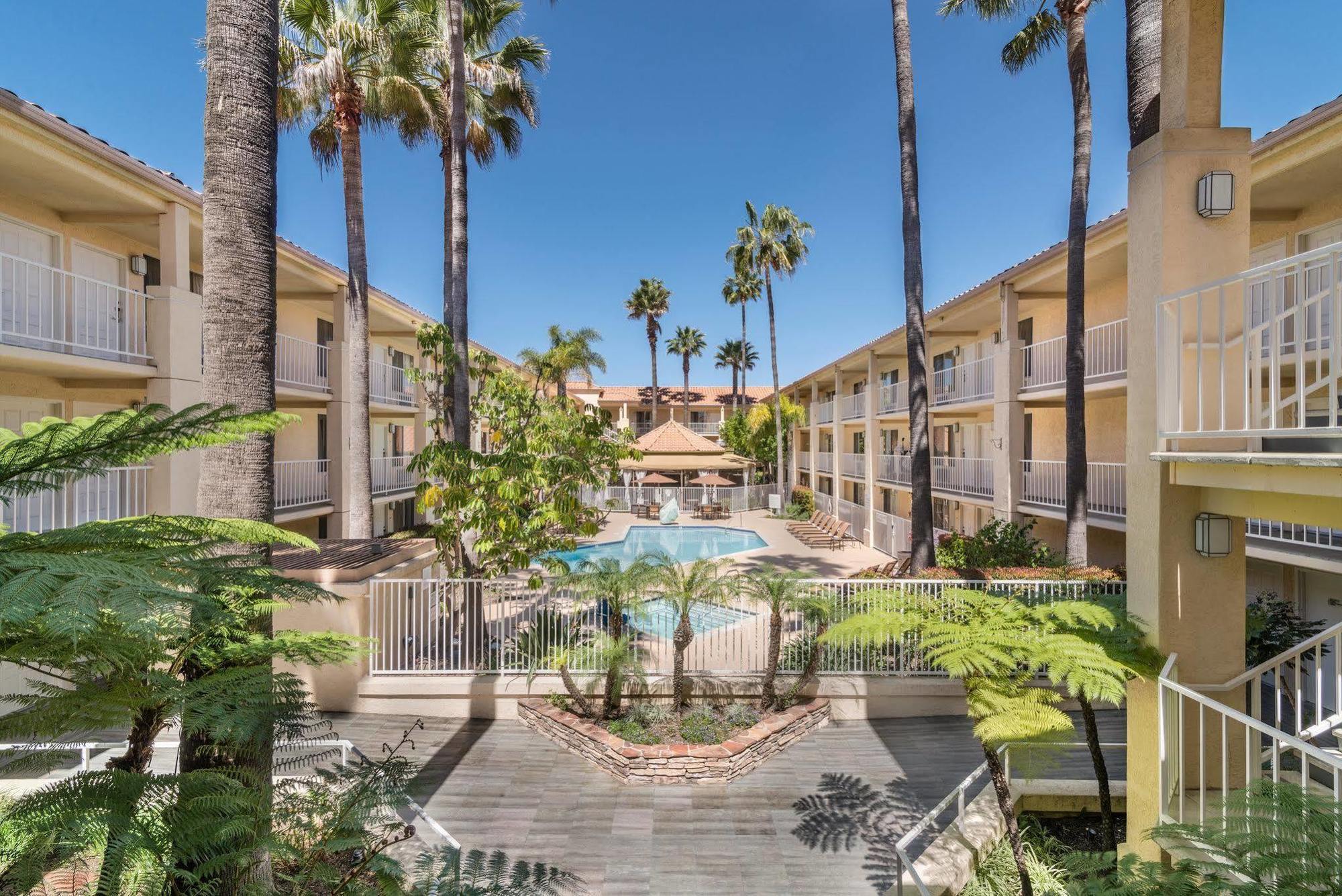 Hotel San Diego-Rancho Bernardo エクステリア 写真