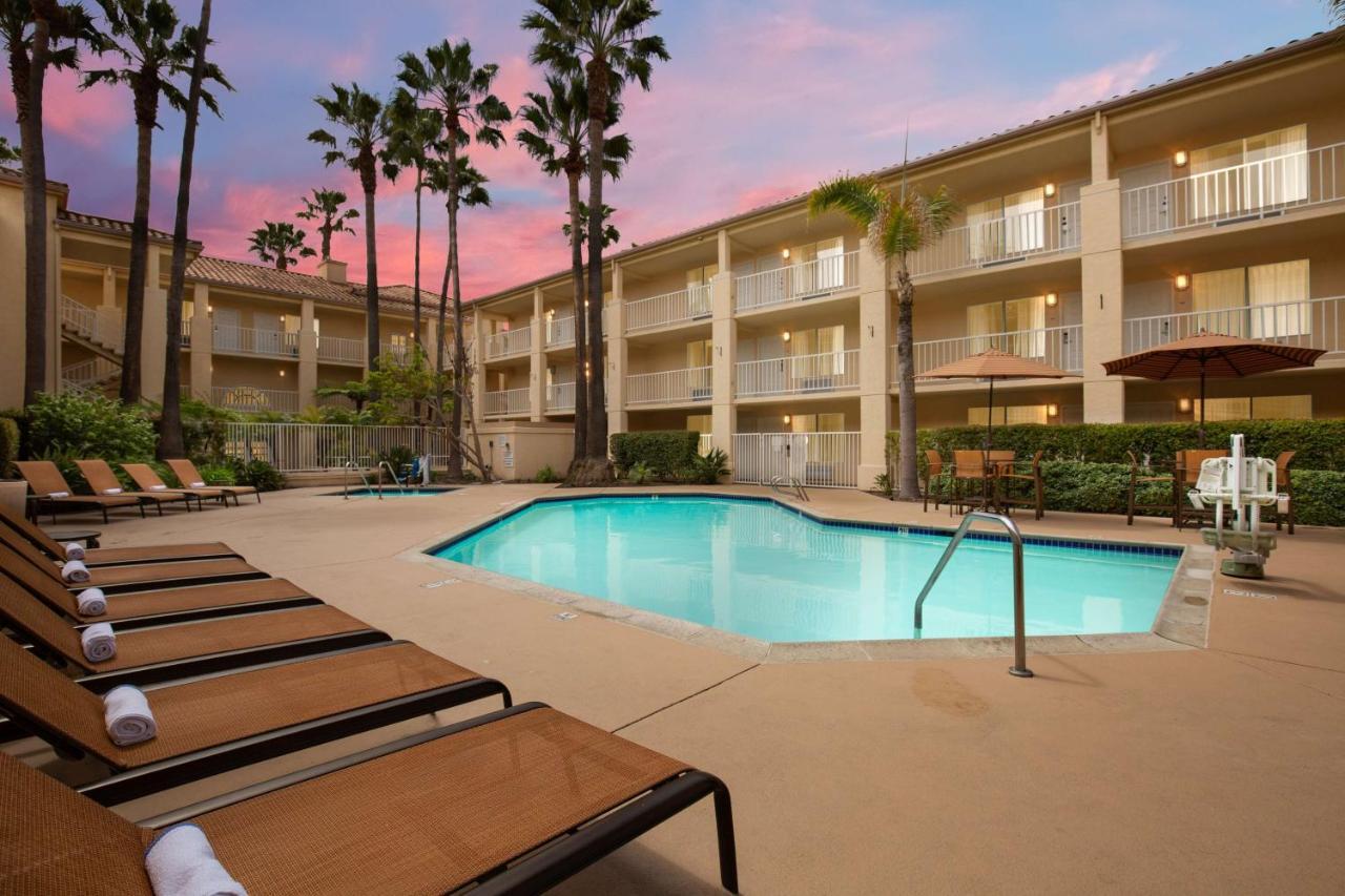 Hotel San Diego-Rancho Bernardo エクステリア 写真